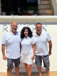 RIVIERA yacht charter: Crew 2024