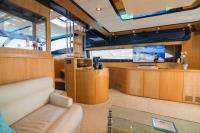 ANTAMAR-II yacht charter: Sallon