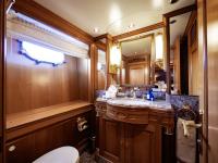 NEW-STAR yacht charter: Twin Cabin Bathroom