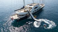 MEIRA yacht charter: Meira water slide