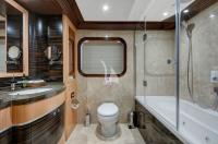 MEIRA yacht charter: Meira master ensuite main deck