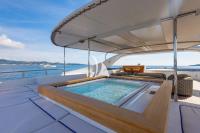 LUISA yacht charter: JACUZZI