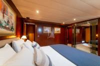 CANEREN yacht charter: VIP Double Cabin Two