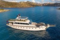 CANEREN yacht charter: CANEREN