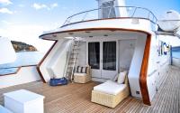 SOMETHING-COOL yacht charter: Upper Sun deck