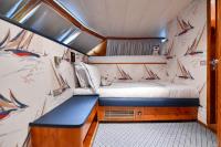 SOMETHING-COOL yacht charter: Fairytale Suite