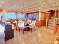 BEST-OFF yacht charter: Dining Area