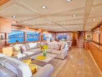 BEST-OFF yacht charter: Main Salon