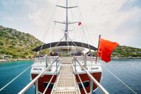 QUESTA-VITA yacht charter: QUESTA VITA - photo 6