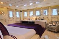 KALIZMA yacht charter: Master suite