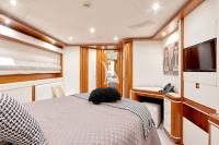 BUNKER yacht charter: BUNKER - photo 31