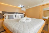 MELITI yacht charter: Cabin